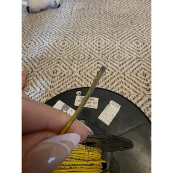 #18 AWG GAUGE TFN 600V SOLID Copper (CU) Yellow GRAY- 200 Ft - Picture 14 of 14